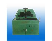 輥（gǔn）輪（lún）精密校（xiào）直機