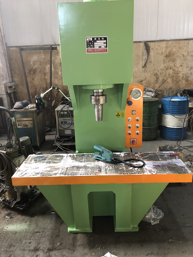 Y41多功能折邊機